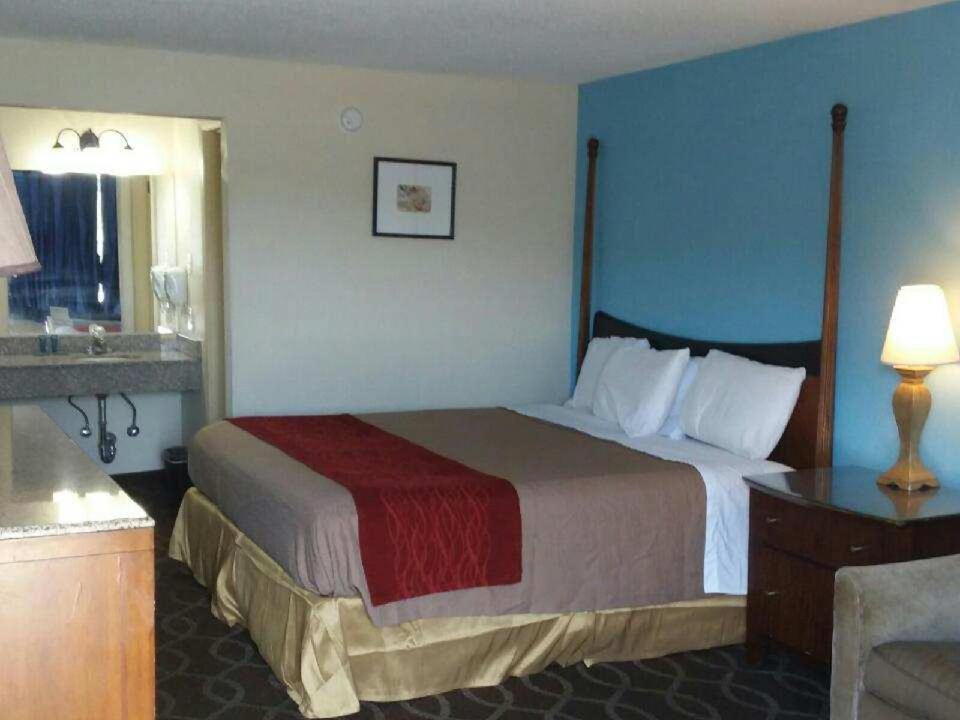 Travel Inn Marston Kültér fotó